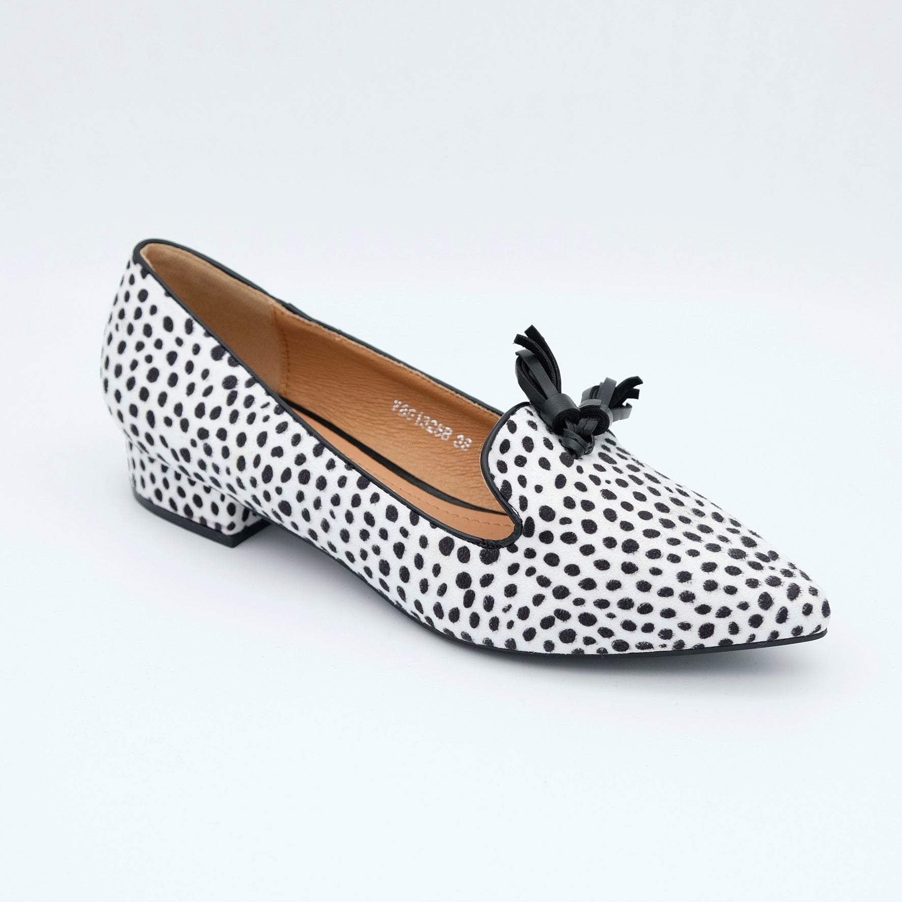 00012_1|93ffc0eb7b7f2b3b762f2155efe82f42