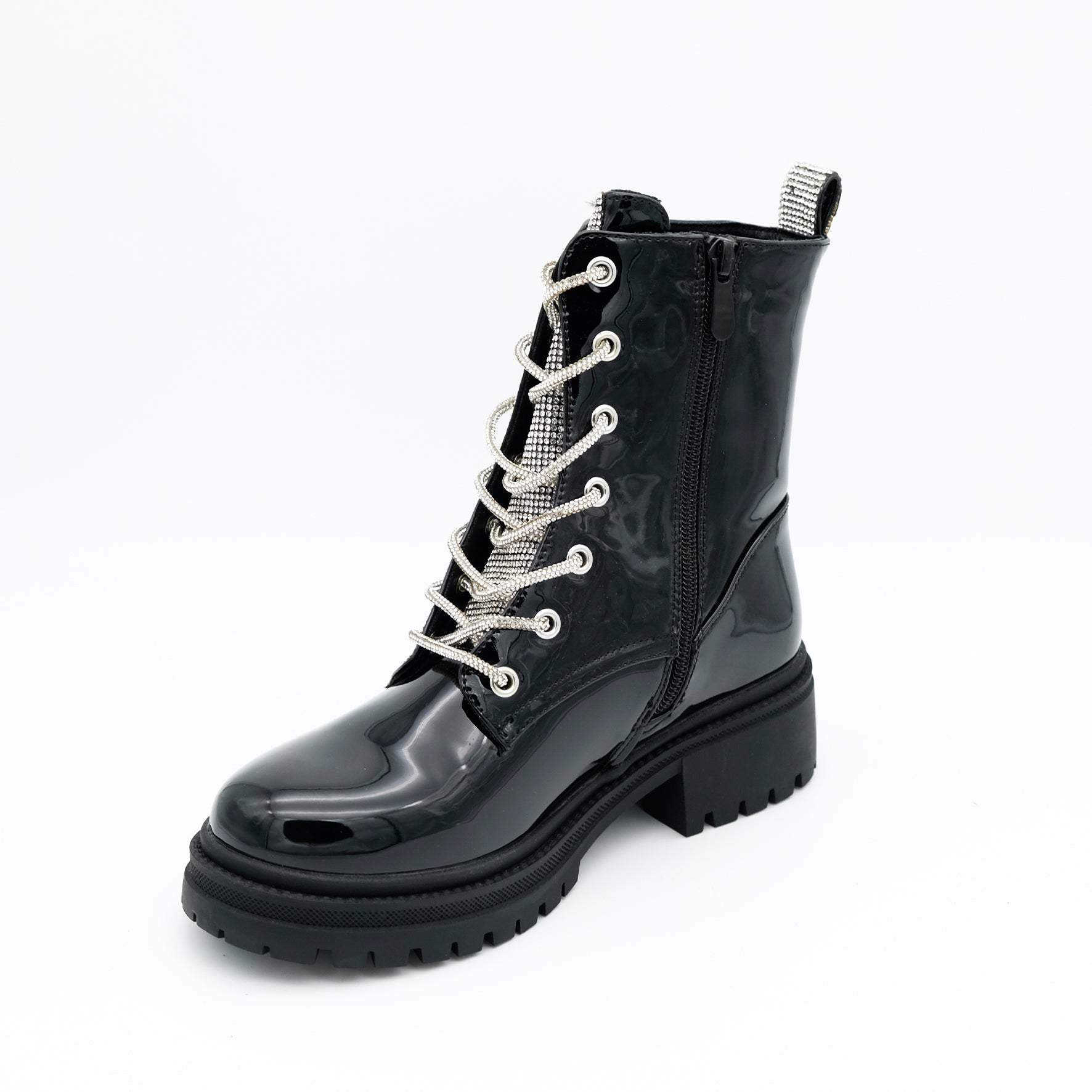 00024_1_2|e555f1bbd8831792ca7433a5597db43f