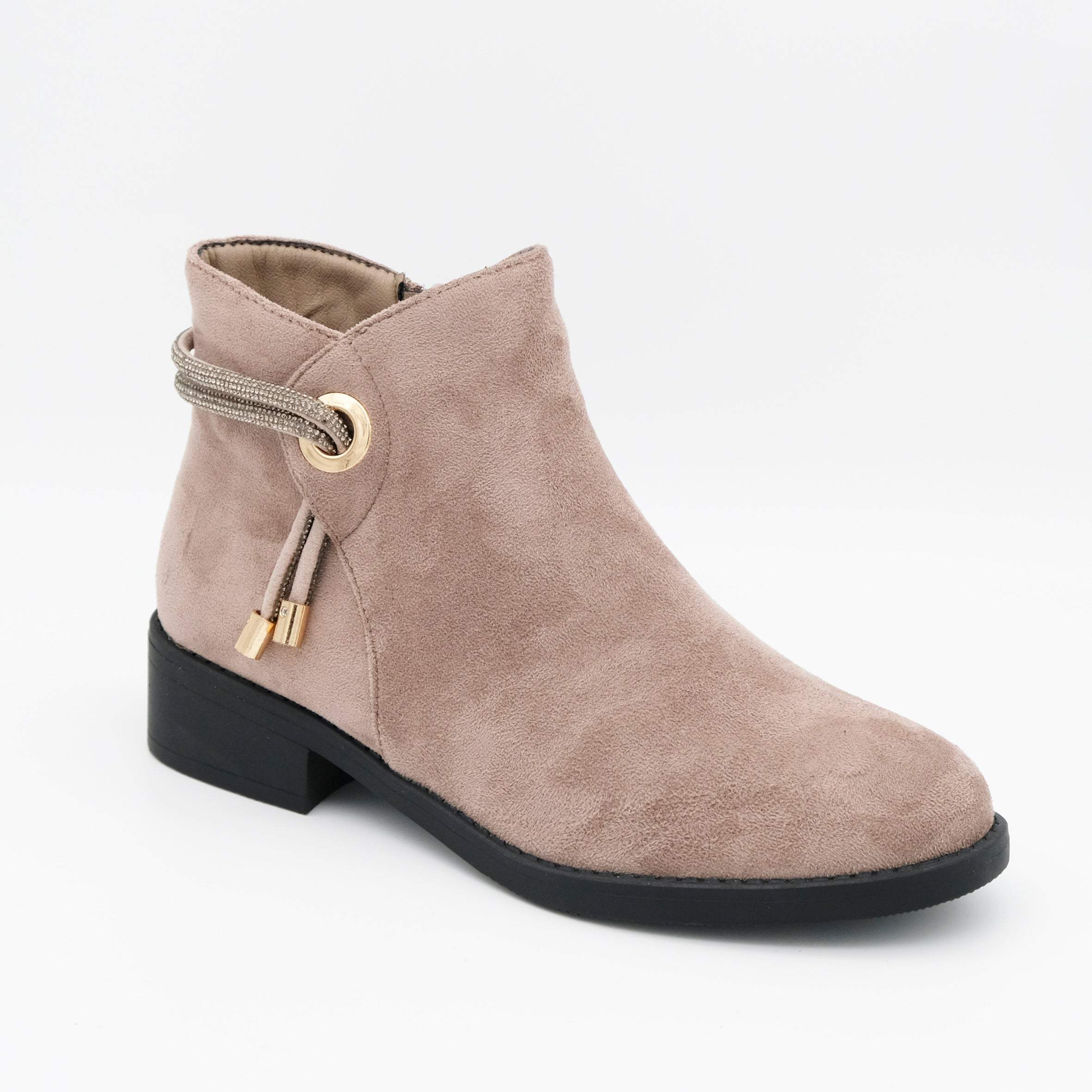 00057_13|d76004ef2c5c665d8da4c13c1823a56b