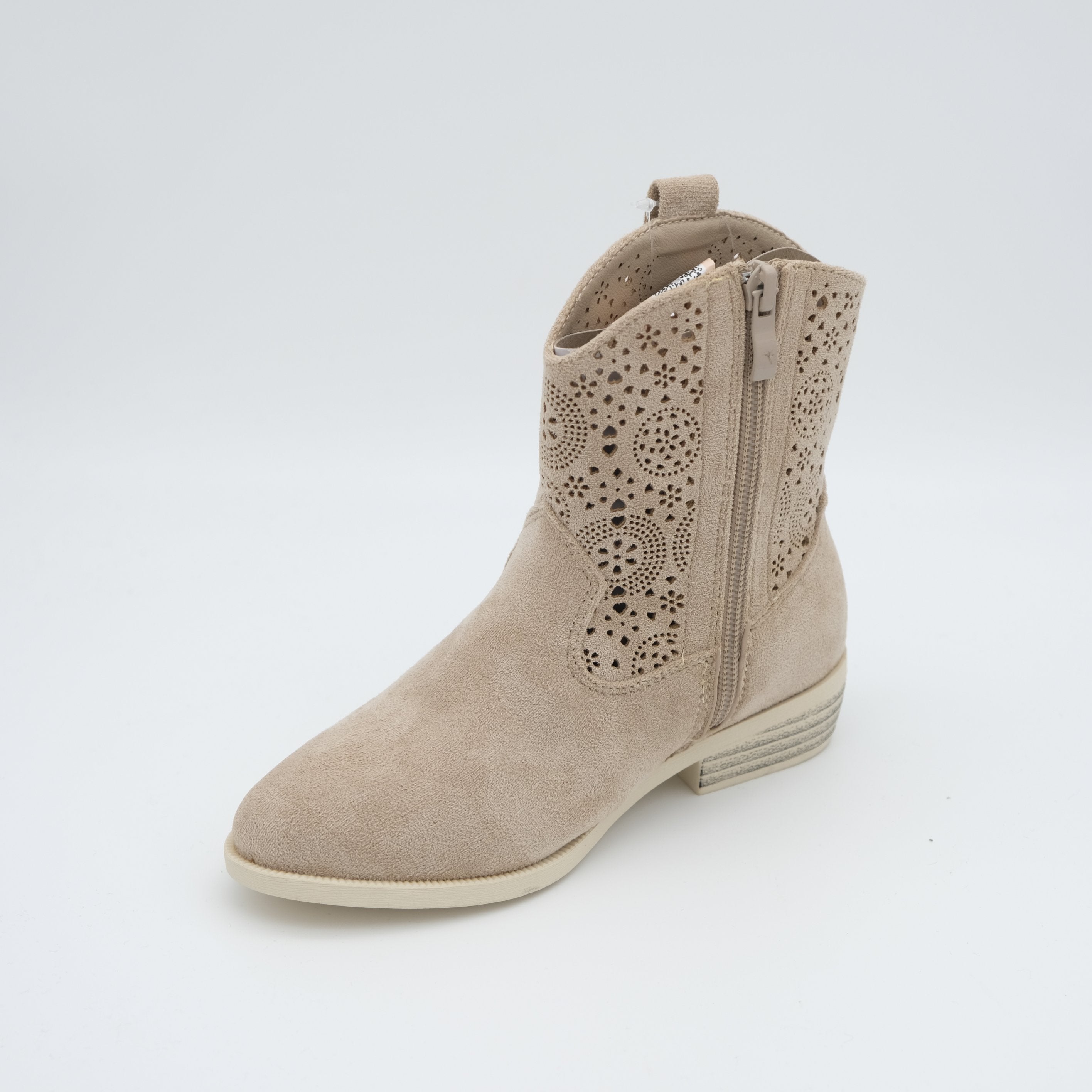 00063_10_0|a817ca4b0dca5289a280e2c1ea090b62