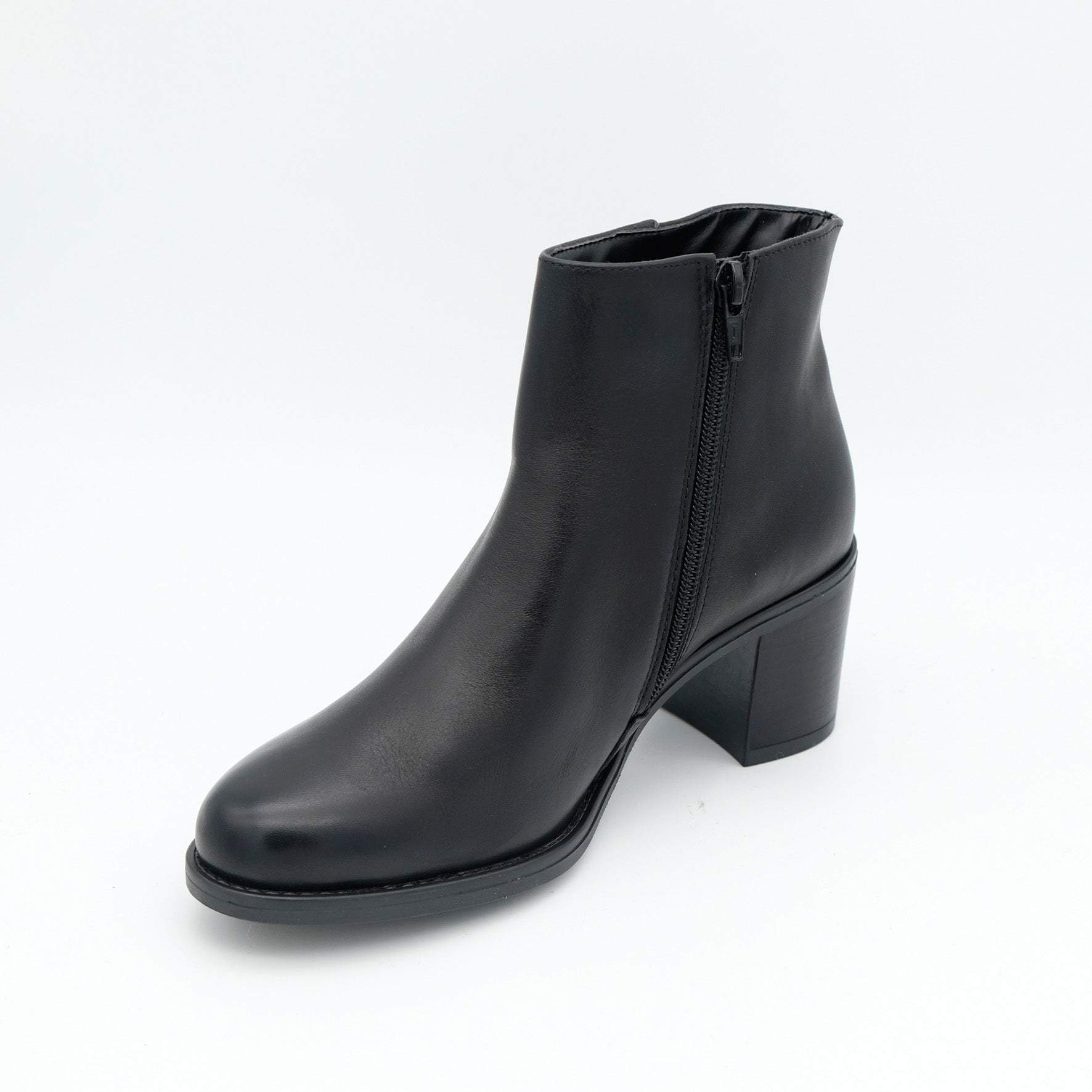 00256_1_2|e2947739b88dd8223b196f521b7c42c4