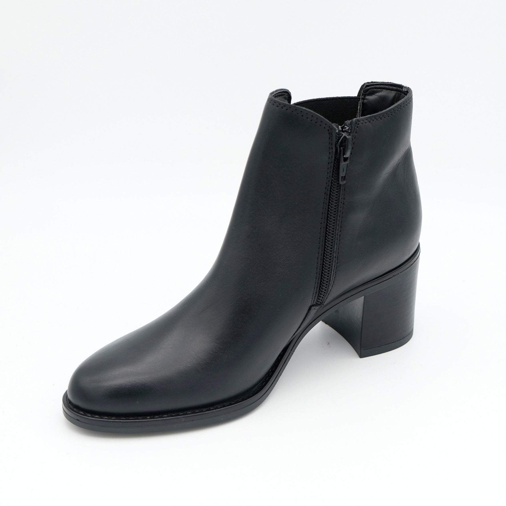 00262_1_2|47fd2623054cde49c48566ebdab344b0