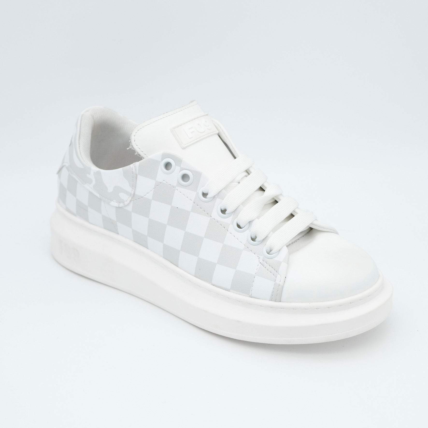 00304_1_3|18b373c9335fa5a22bf4324a83de828e