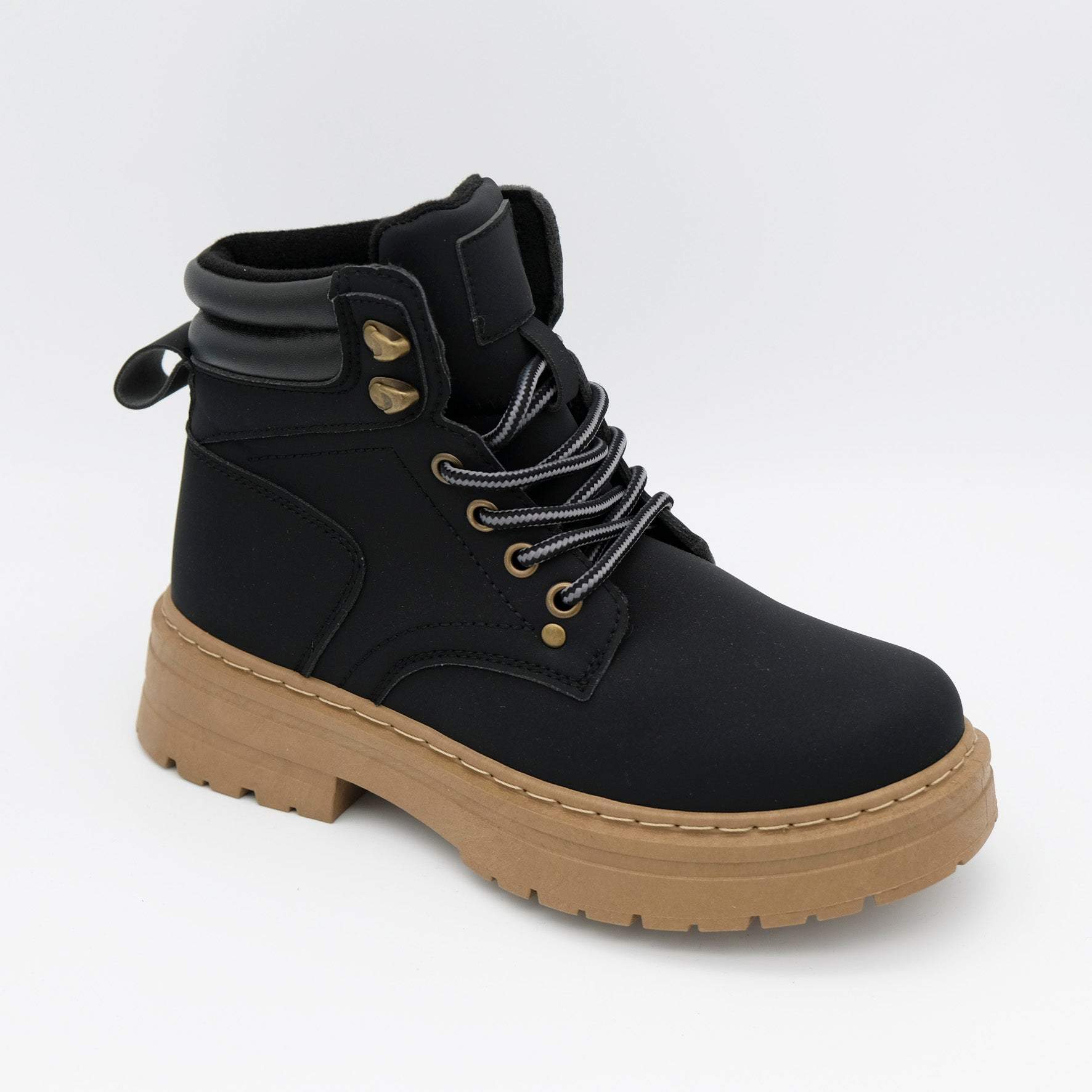 00351_1|a53e0396c1f5b16a77bc9f3ea837231d