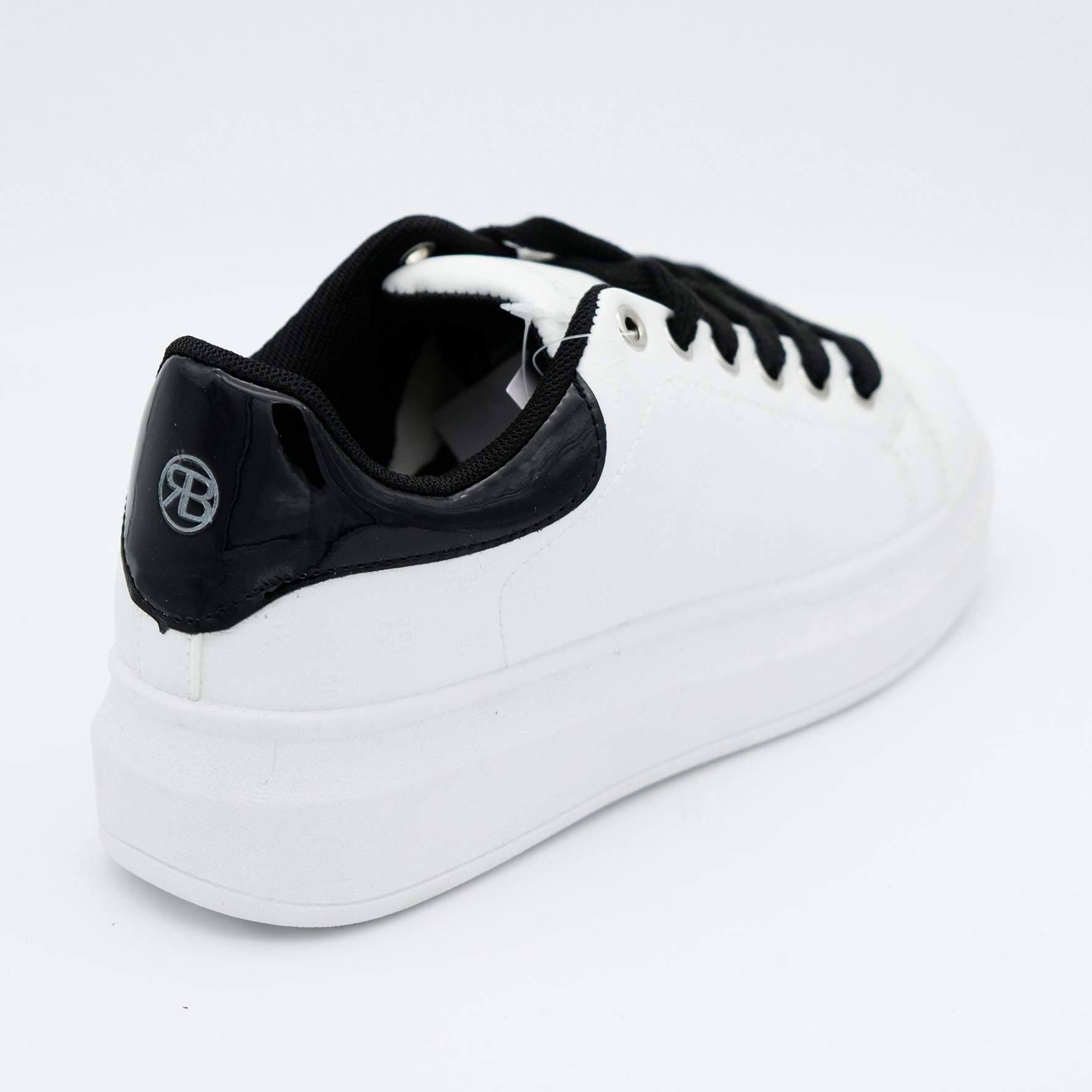 00355_8_2|f5a6f09f3df38e518f98fde61cd5c3a3