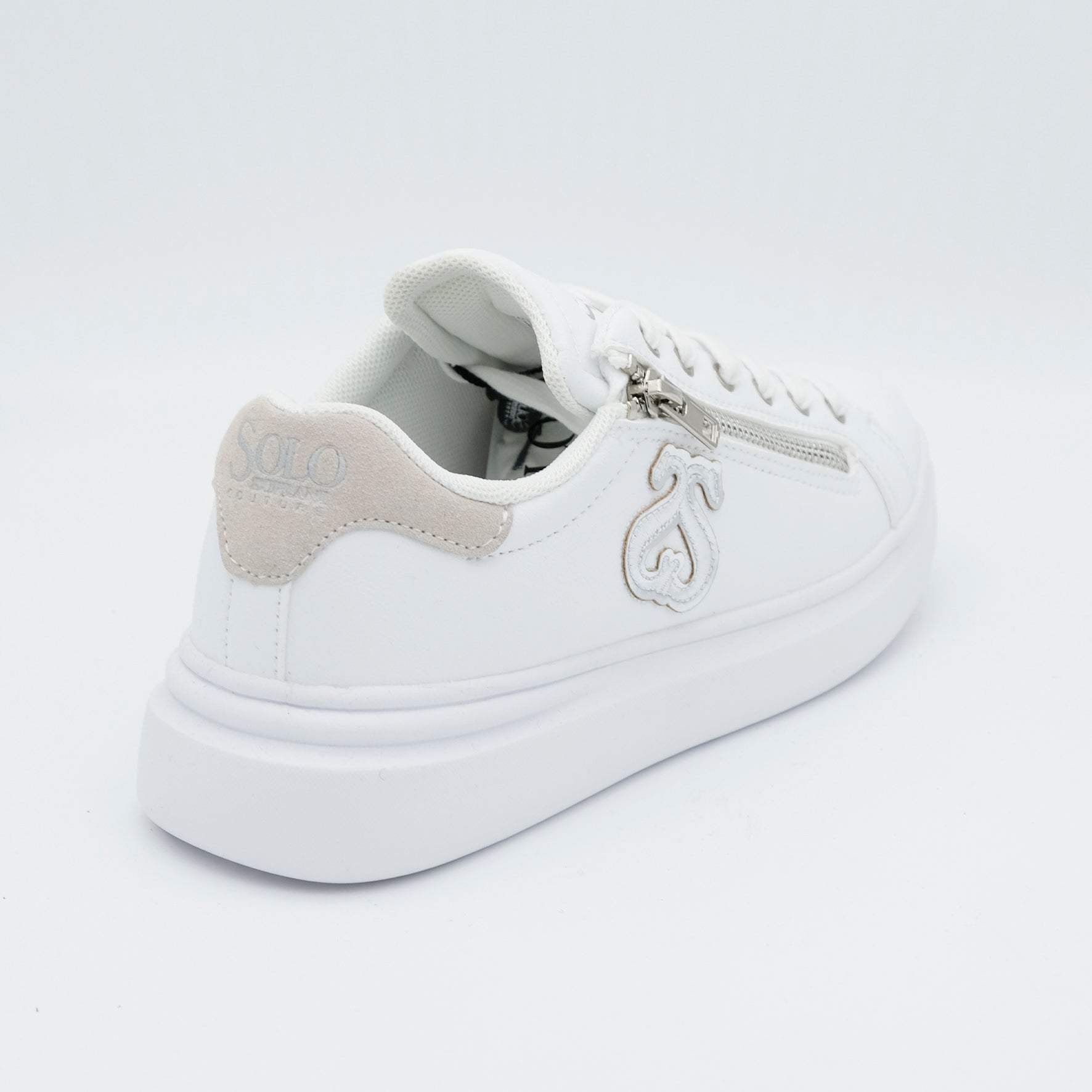 00370_8_2|be8687a8d51cf88d4a14ea42f9dd1878