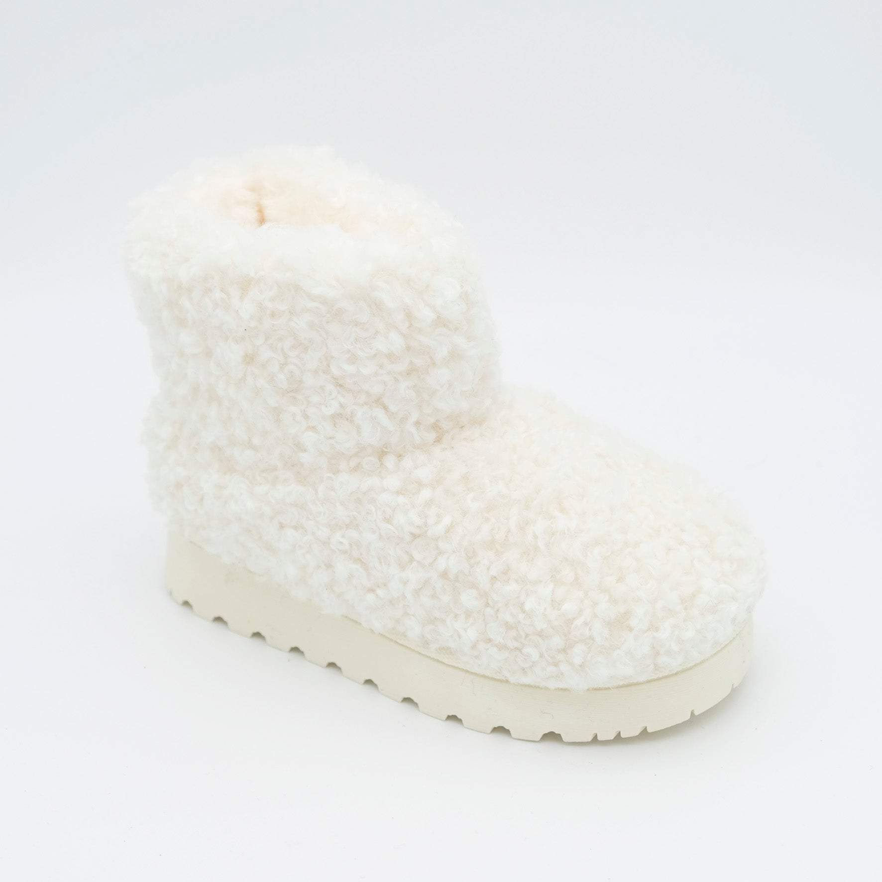 00531_10|da1bde7f57d38c45b50bf961c336db35