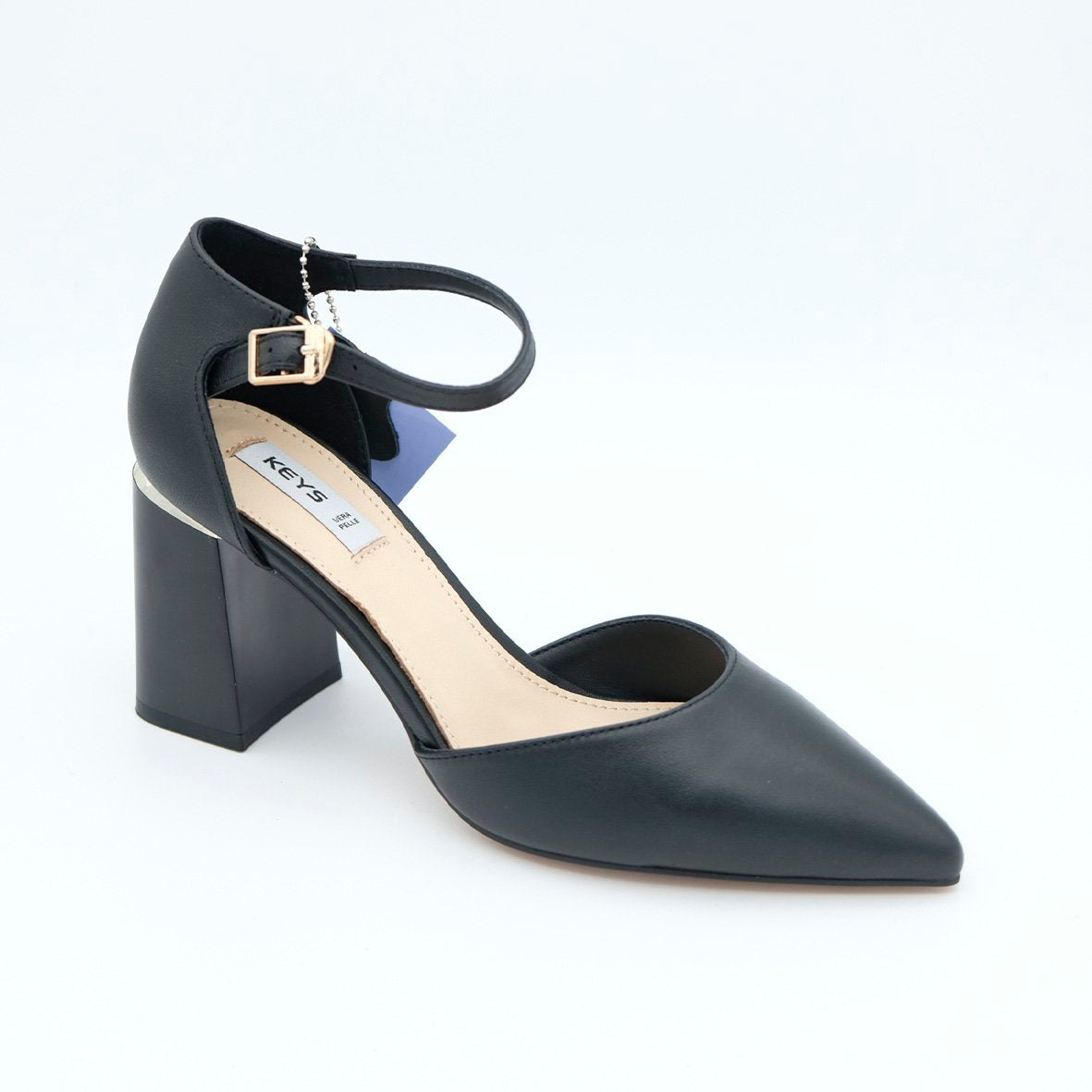 00597_1|5e2f33177d501f30de12aa19fa55fe2e