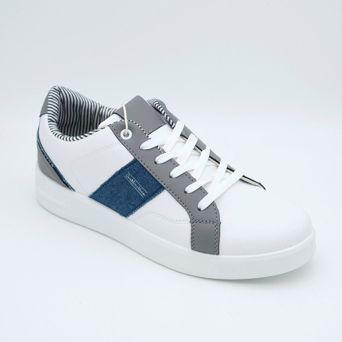 00694_8|989aa3f4ac863622cd968ca97b4b5b47