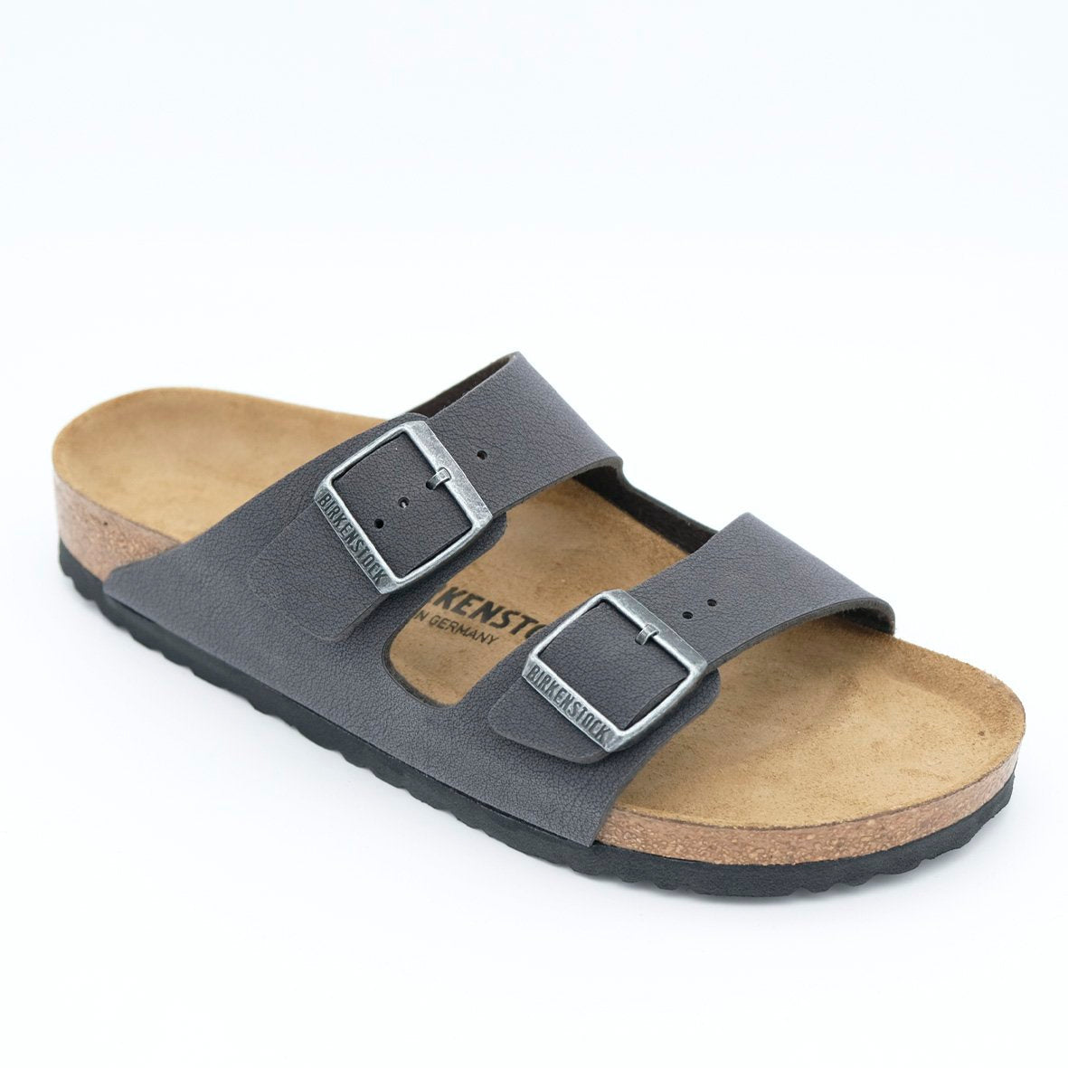 00825_64|3a68955e96eb6845f6ec70f1b5e2b8ee