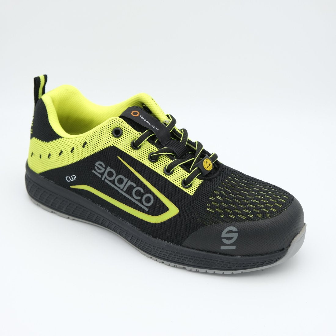 00977_87|586e91b6e17683e575ad16edb0cd75fa