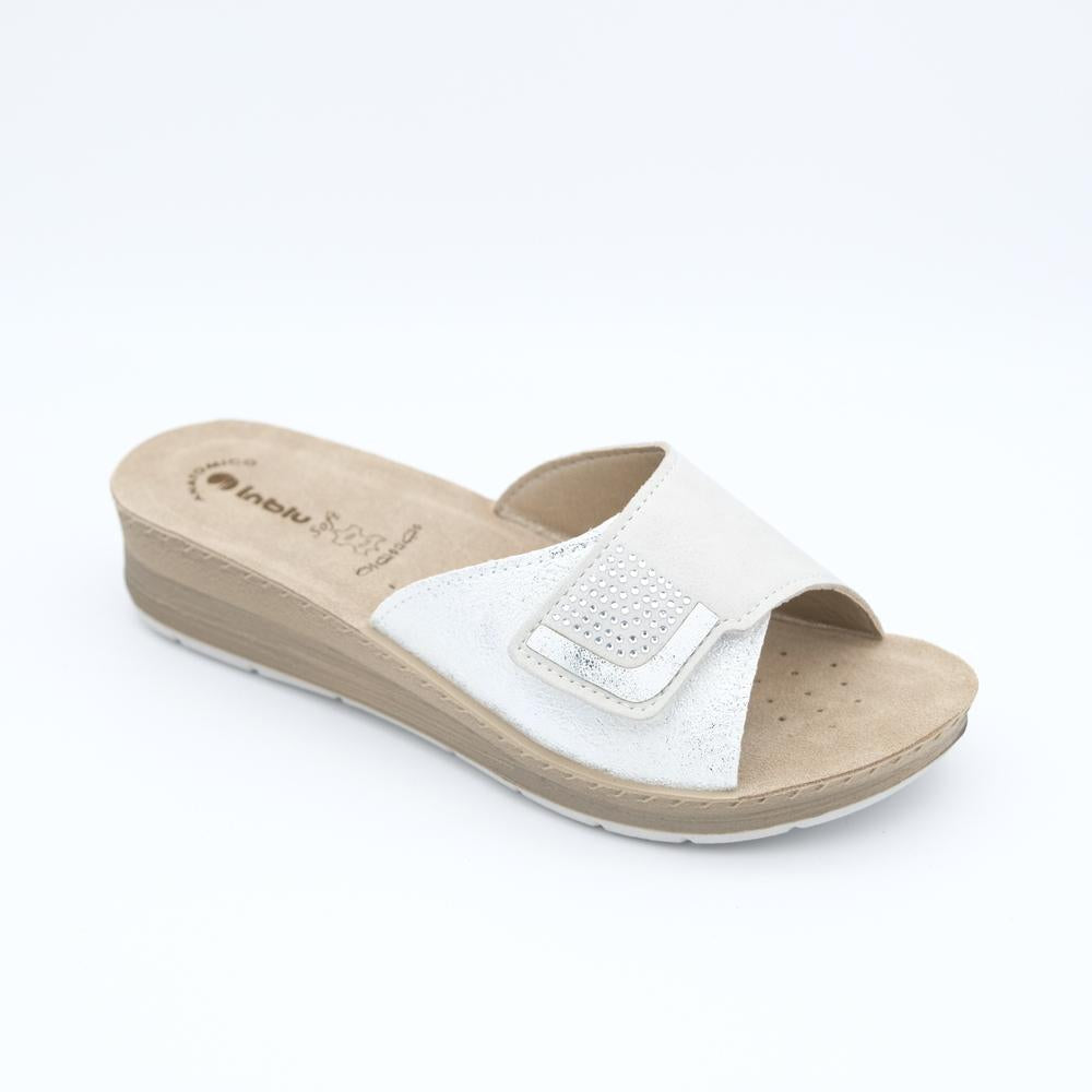 01201_100|10792a4edd2e6a9134dd4f92a640db7d