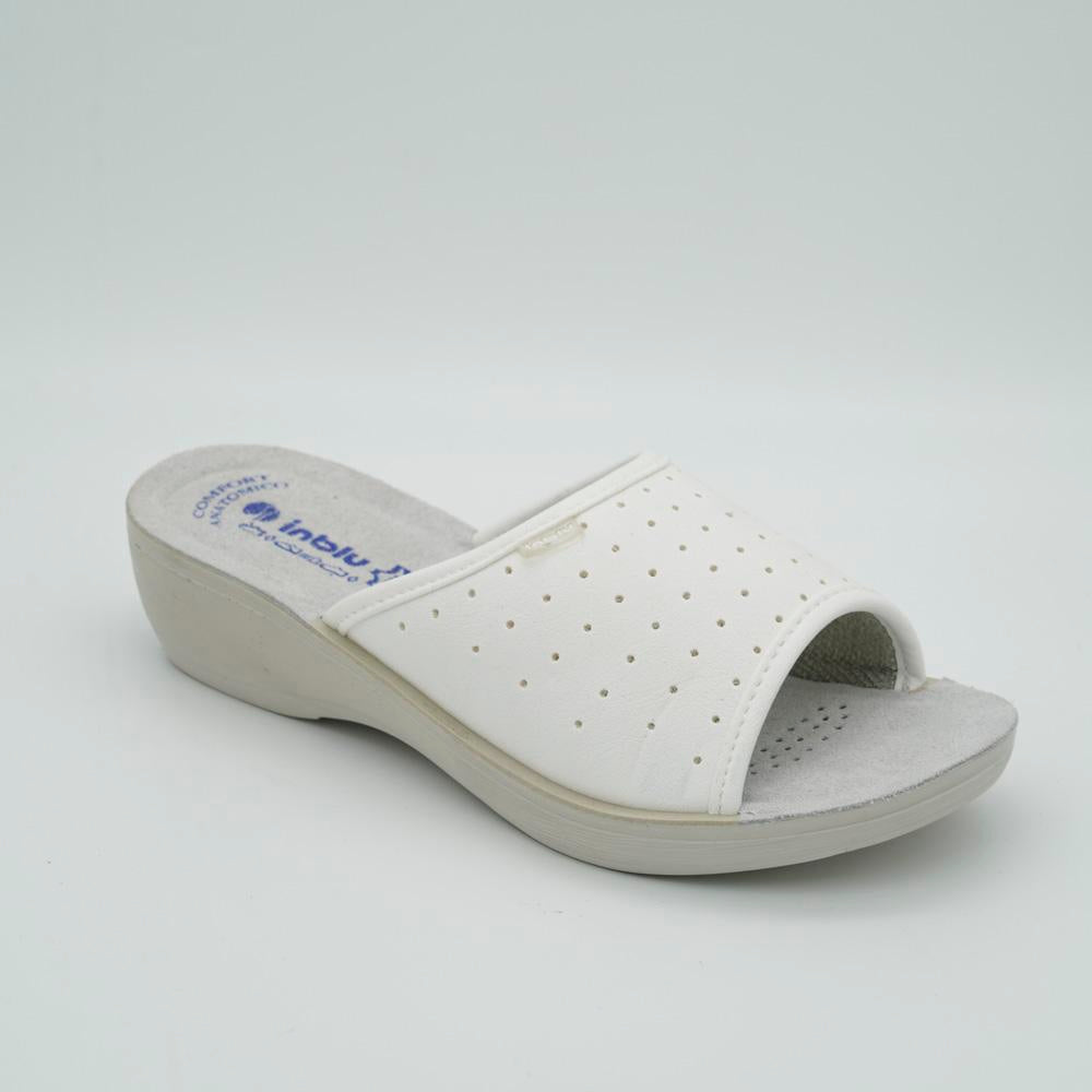 01206_8|200004840cec39e65ef44a1222b6240e