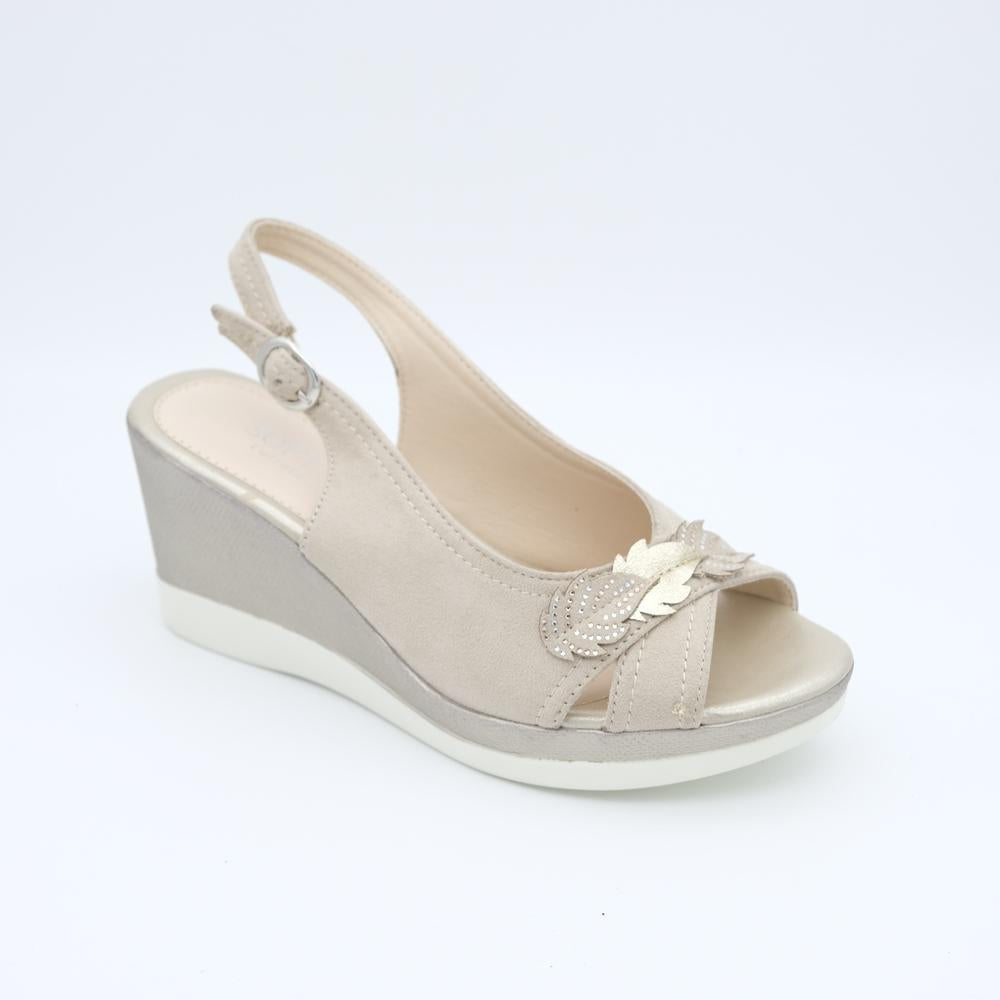 01583_9|563255f6cf007c763edf25251c3dfd57