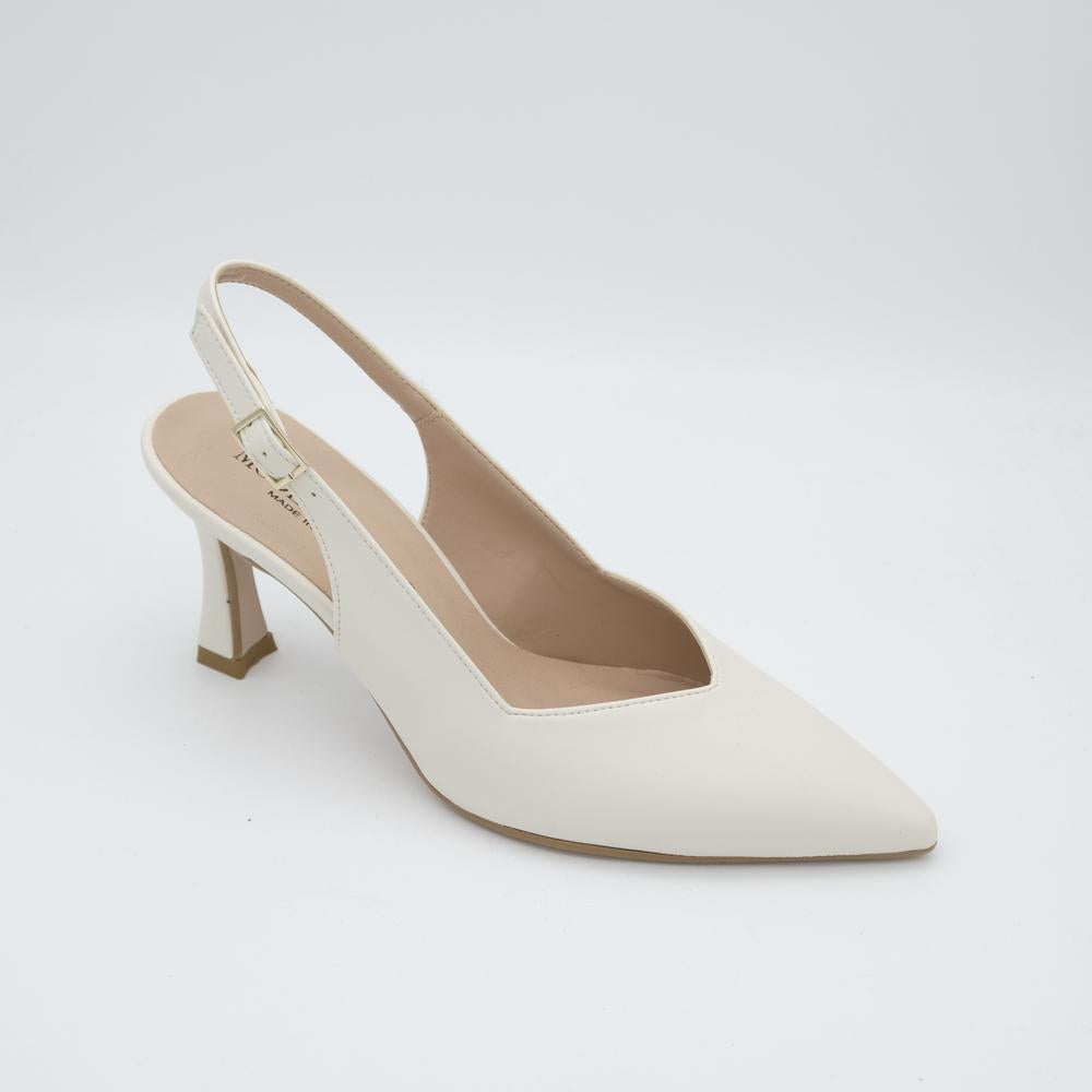 01869_84|61e6fbed1db31bfa2ed6db21b5453061