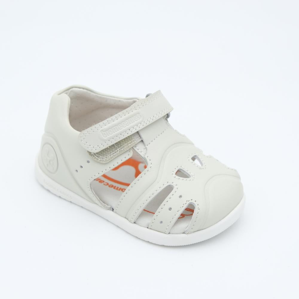 01922_10|58fead1e4a9b4608b13cca293ae25187