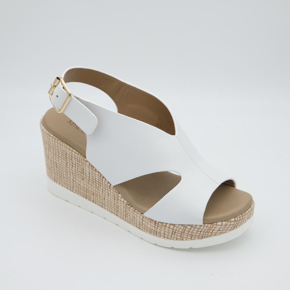 02126_8|3518b070fef77738de00ed36e8c00f09