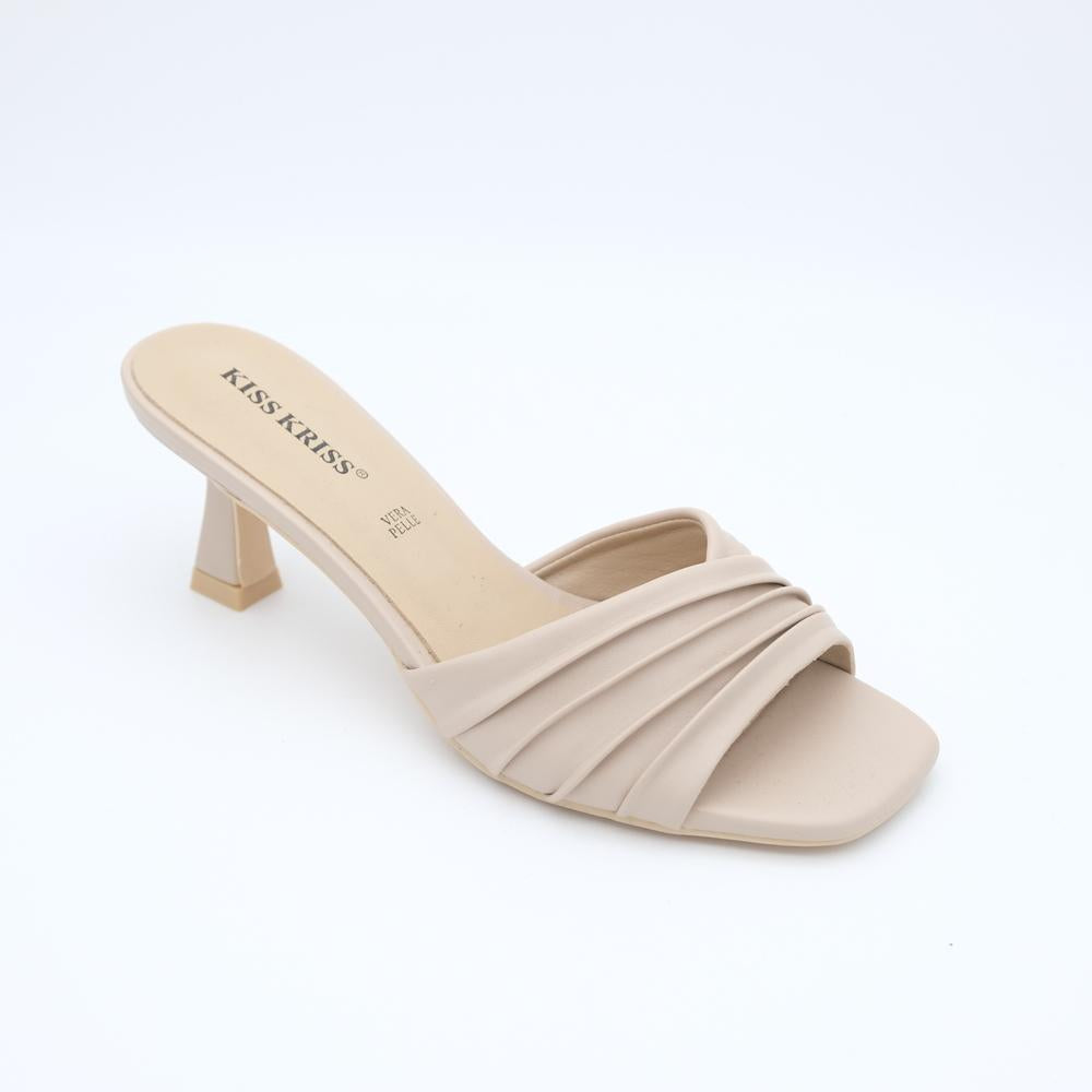 02150_105|aa7b826f61d26a64923fae92d8db2977