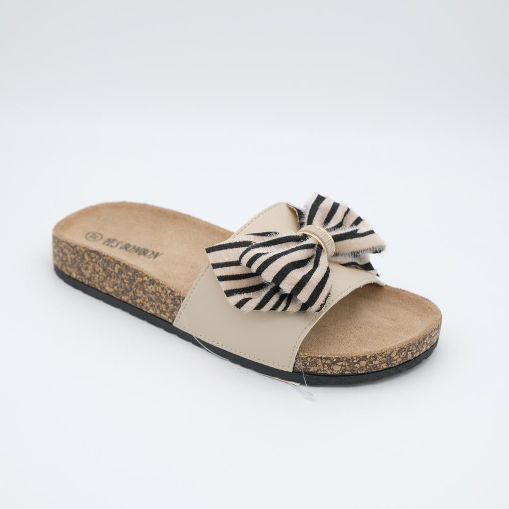 02613_217|d02e49deec1b02e93385bffefa863afc