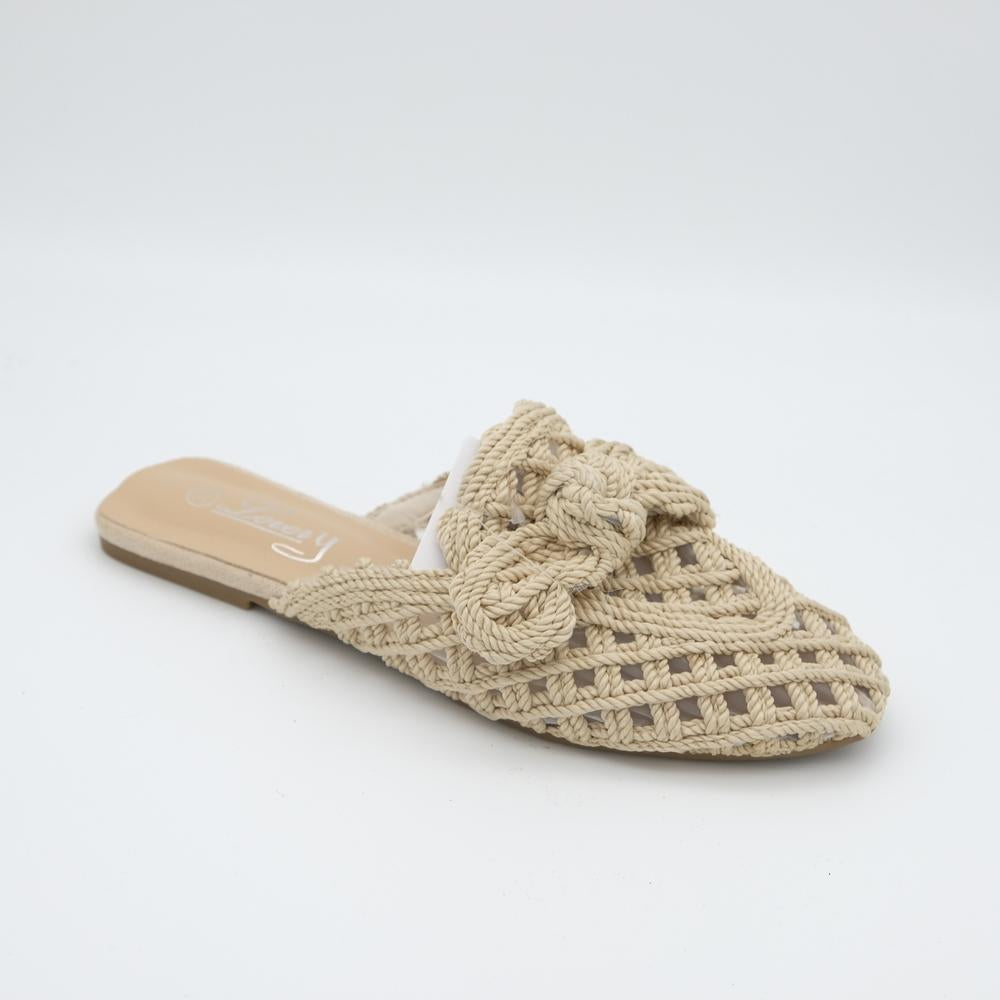 02813_10|b48d3fa7144b4df62f9f059a28516465