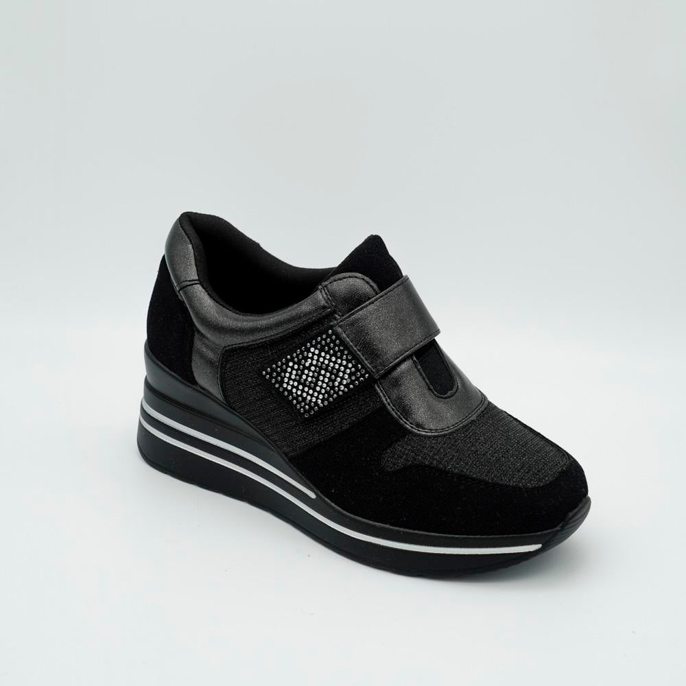 03198_1|83e2a2a40bb44652f0161ad7309d2ad5