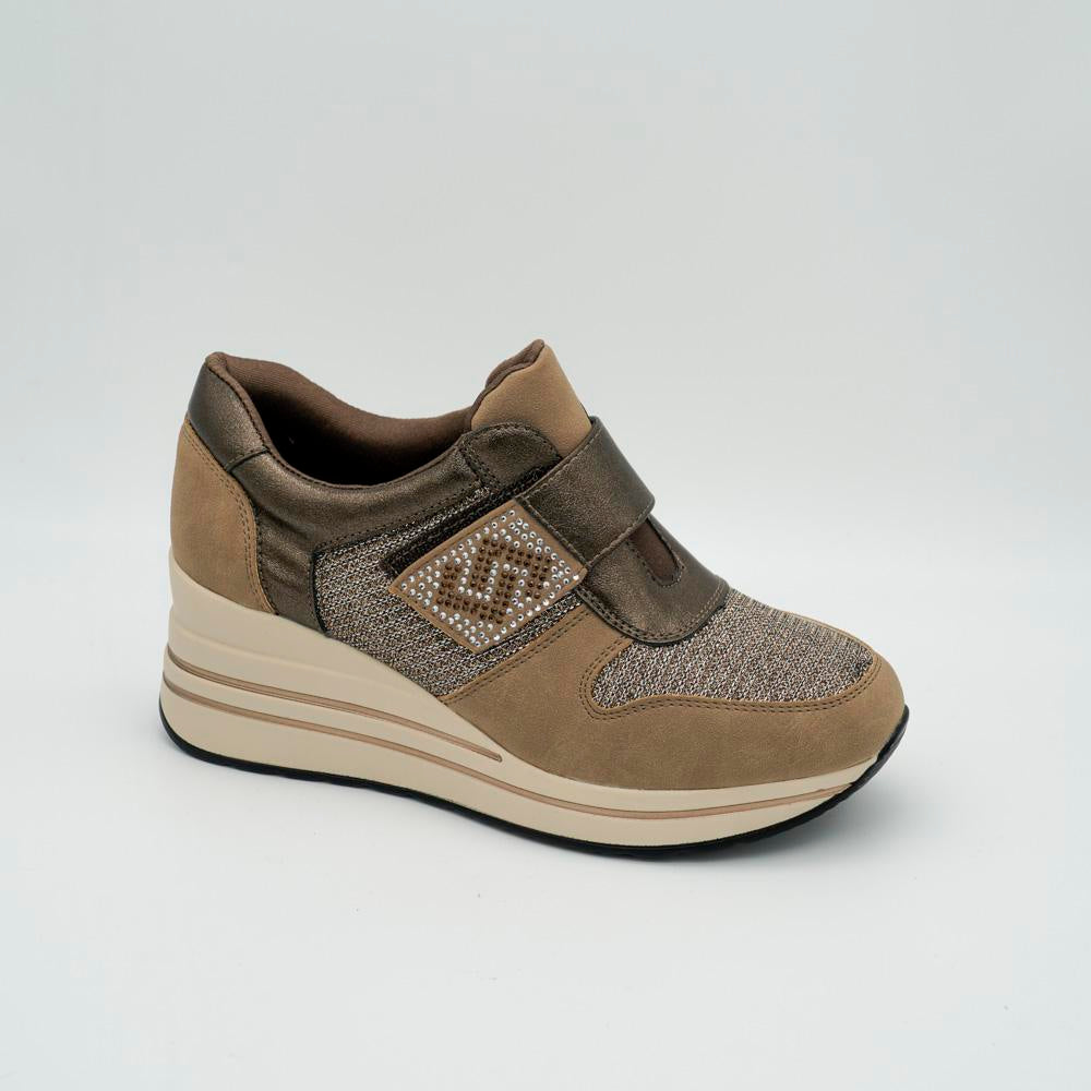 03198_13|8ddefc8fc941195432d0bef8ac13dd47