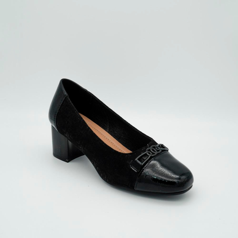 03211_1|61da9321a8ead2a9cb644f8b813bb9d6