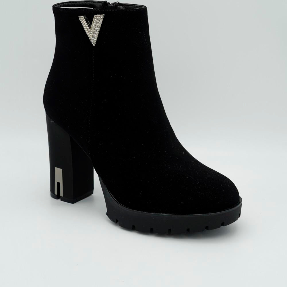 03477_1|1ca9c67ab0ce3fc1030a85fce41efef8