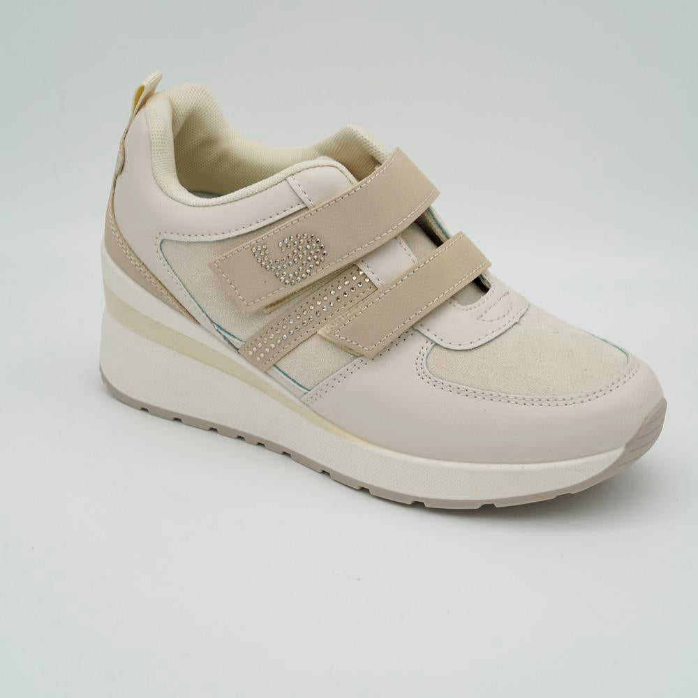 03479_10|ae3ea6844e8bb8eef5d246190bc1aac7