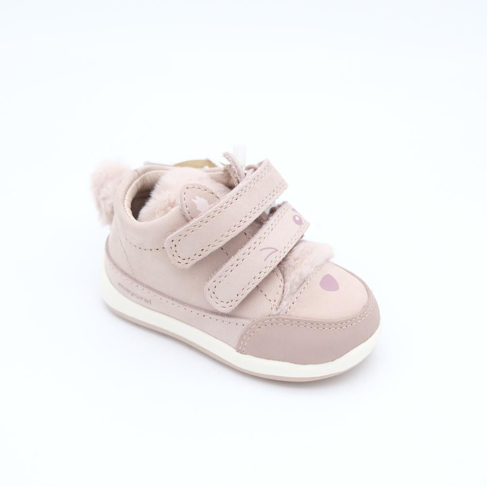 03513_6|8129870d24ed1d1573392a751c9241c8