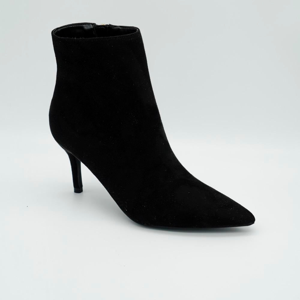 03522_1|87f715f91084f6c3afccef0c96596dea