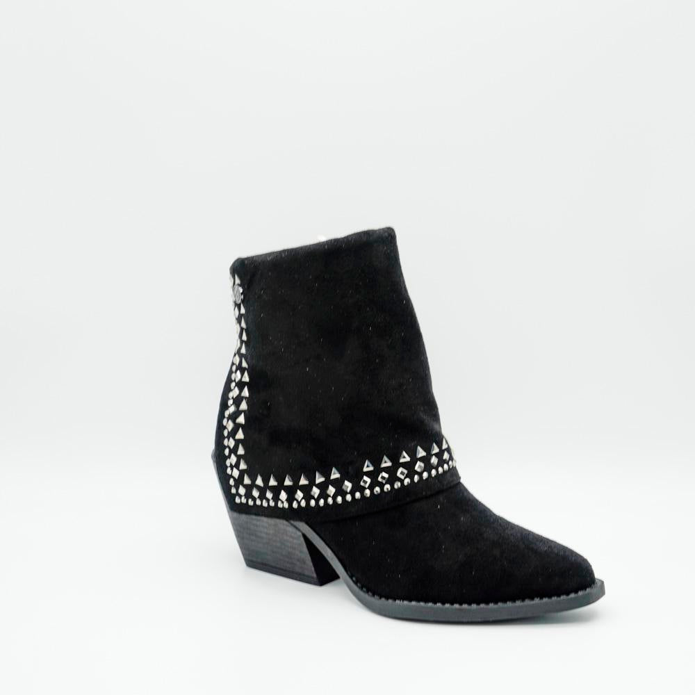 03626_1|9b7ffc5d192de79d8d2fc743c8e16bd8