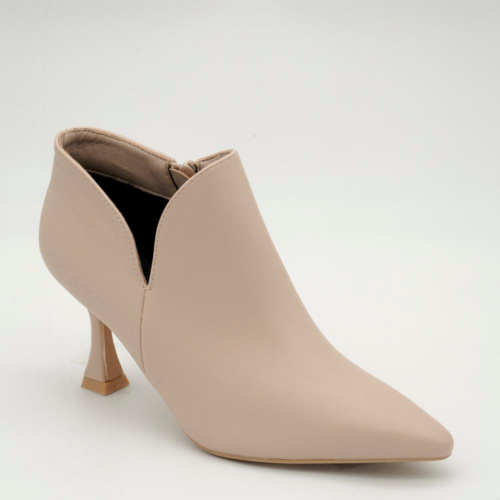 03718_105|e599428c22dd83e0a25a0c3c0bee641d