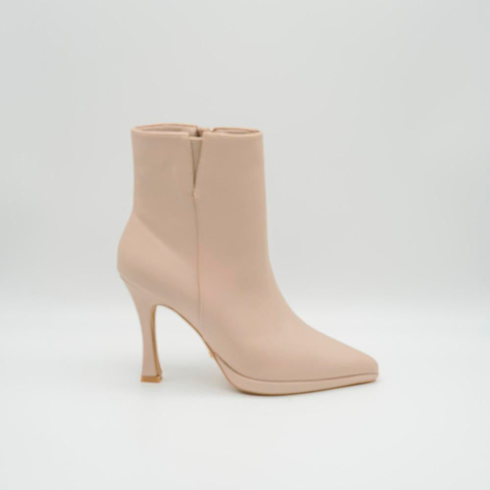 03721_105|c7327c1e0f19a25256f495083d46e7bd