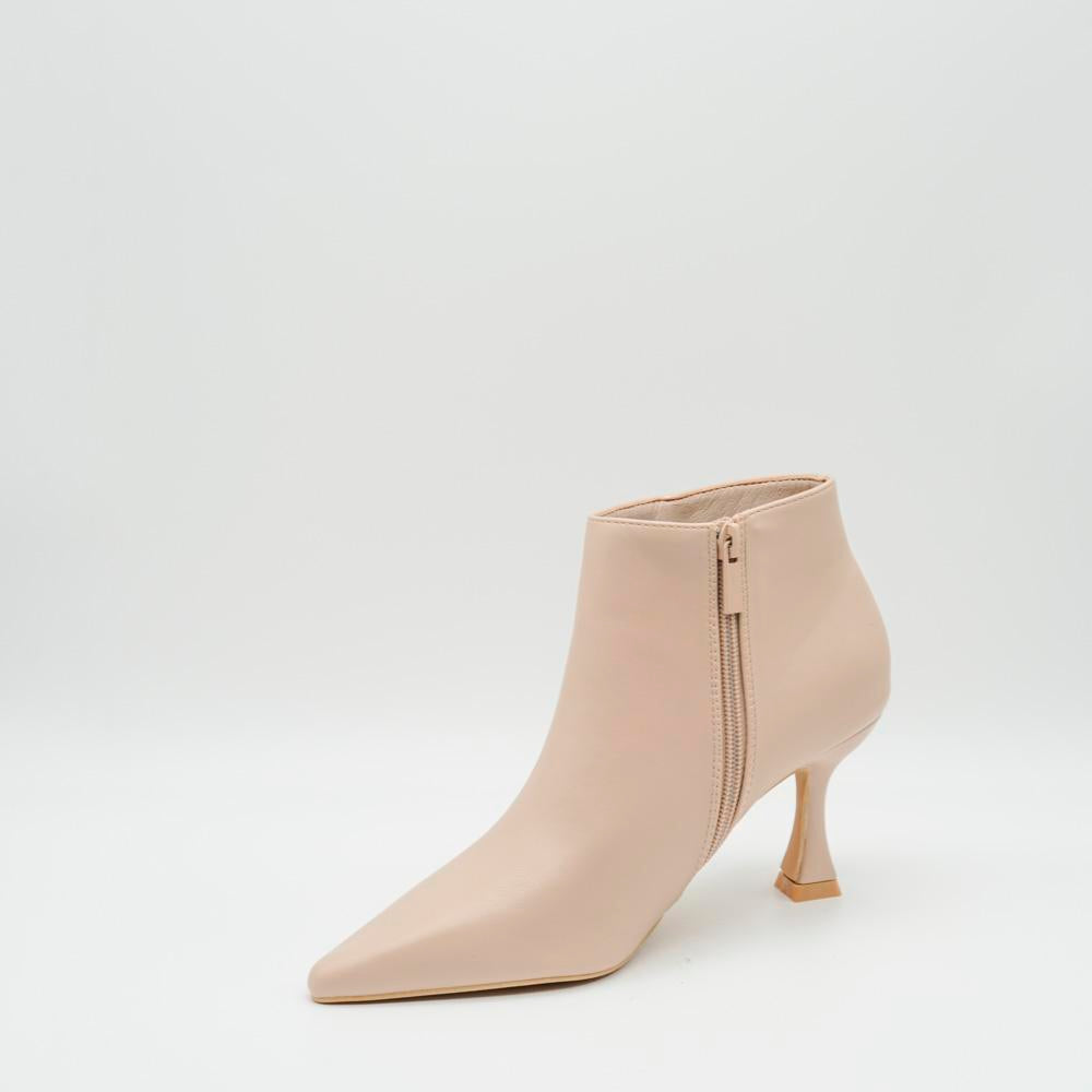 03722_105_0|c499e54b7944de73509b4391e23bd2cc