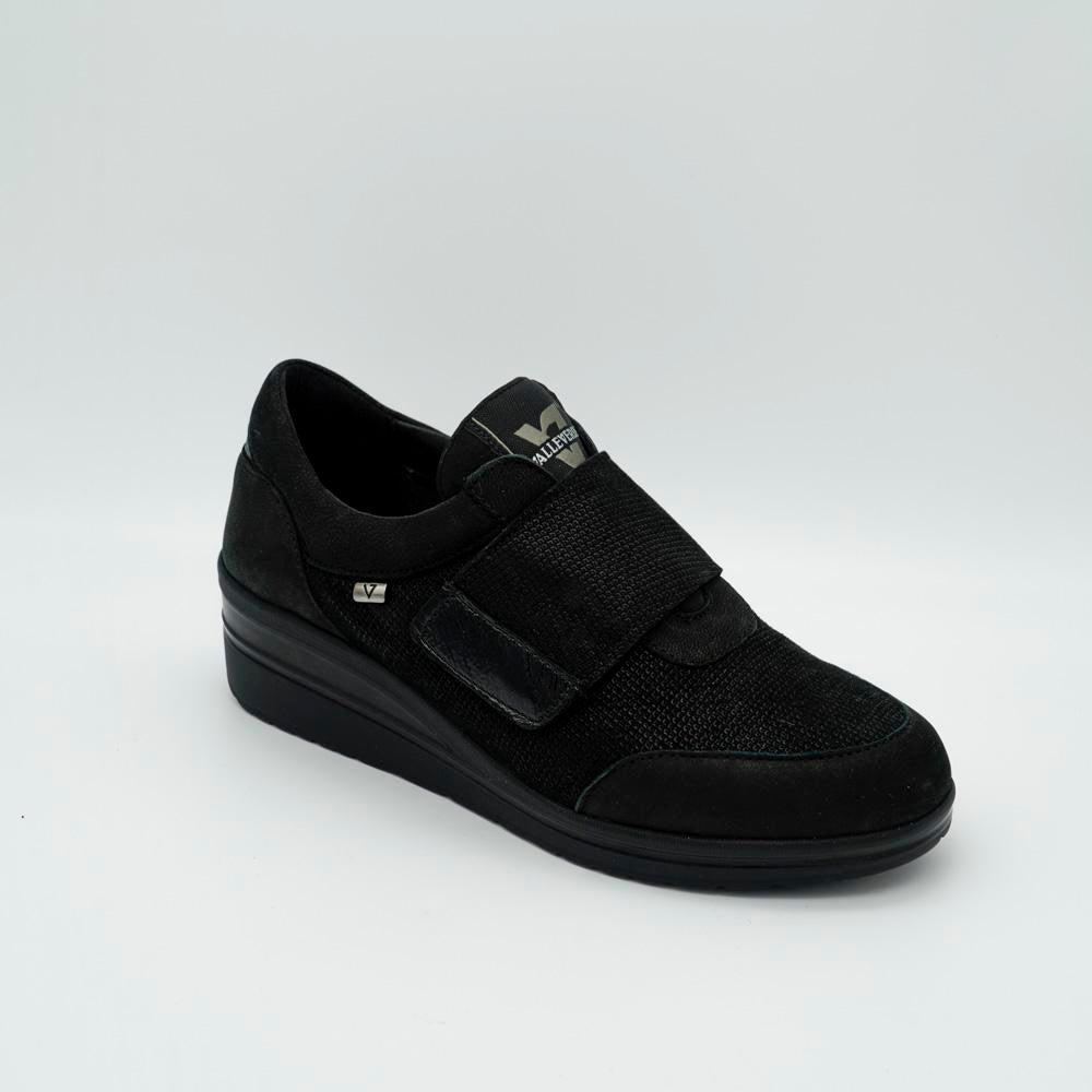 03787_1|ae692791640891a16c4dad4775528704