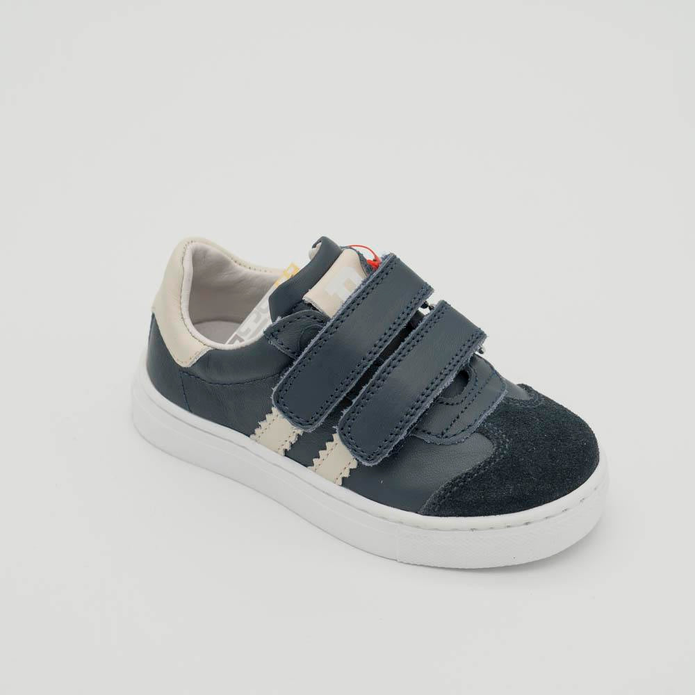 03814_2|241e411b9e7f75015ff6a1a1402df873