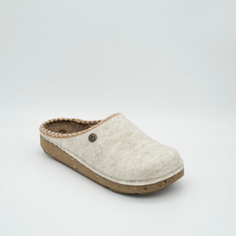 03876_100|554f90d6e5e8f535b8f7a10f81256907