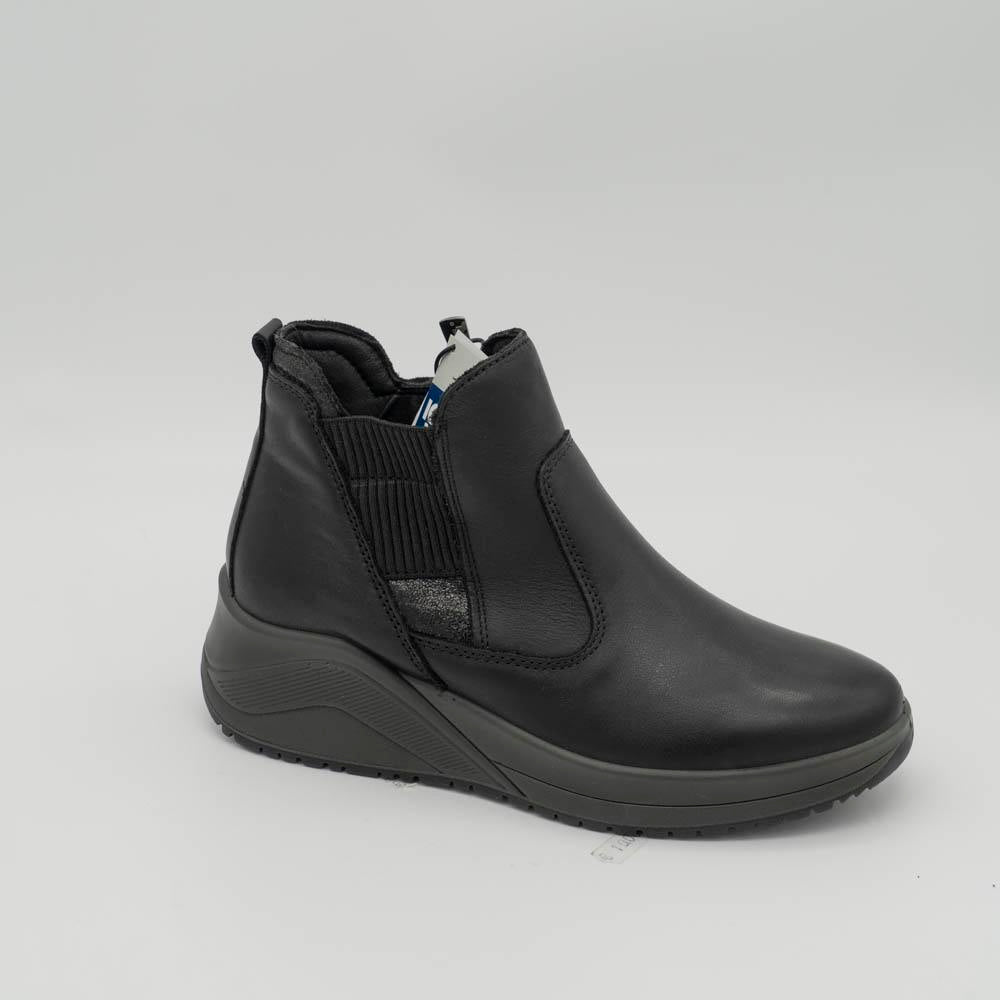 03950_1|589248586c2a7c515f46410b213097ed