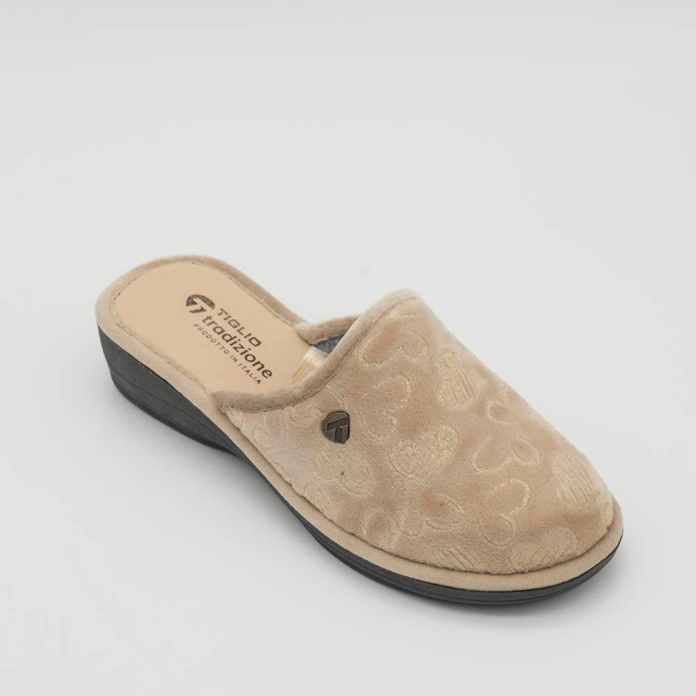 03990_10|68fdadb9ed17bfa5a4e9f0a21c45ff49