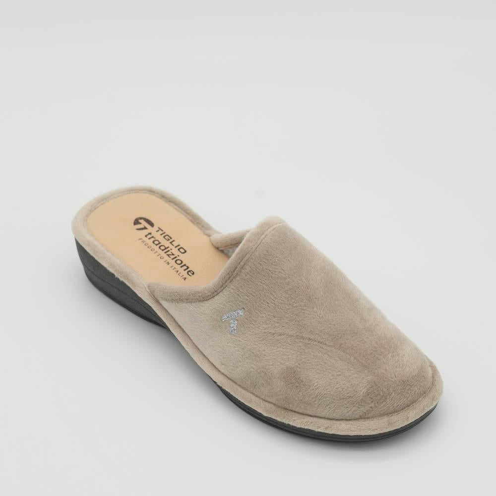 03991_153|5731dca7631dc885a1f01ab23e54b34f