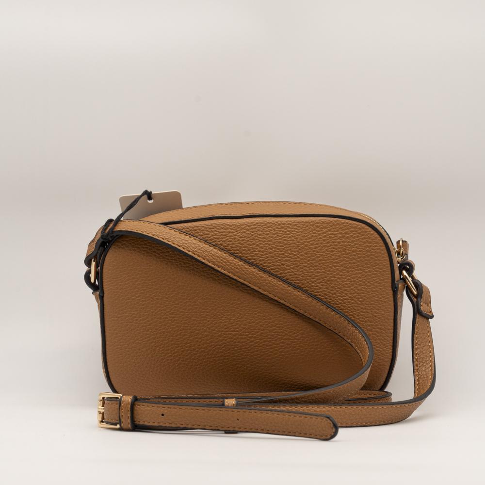 04081_22_0|38008eacb778fa6305f2d5344ec9c6b2