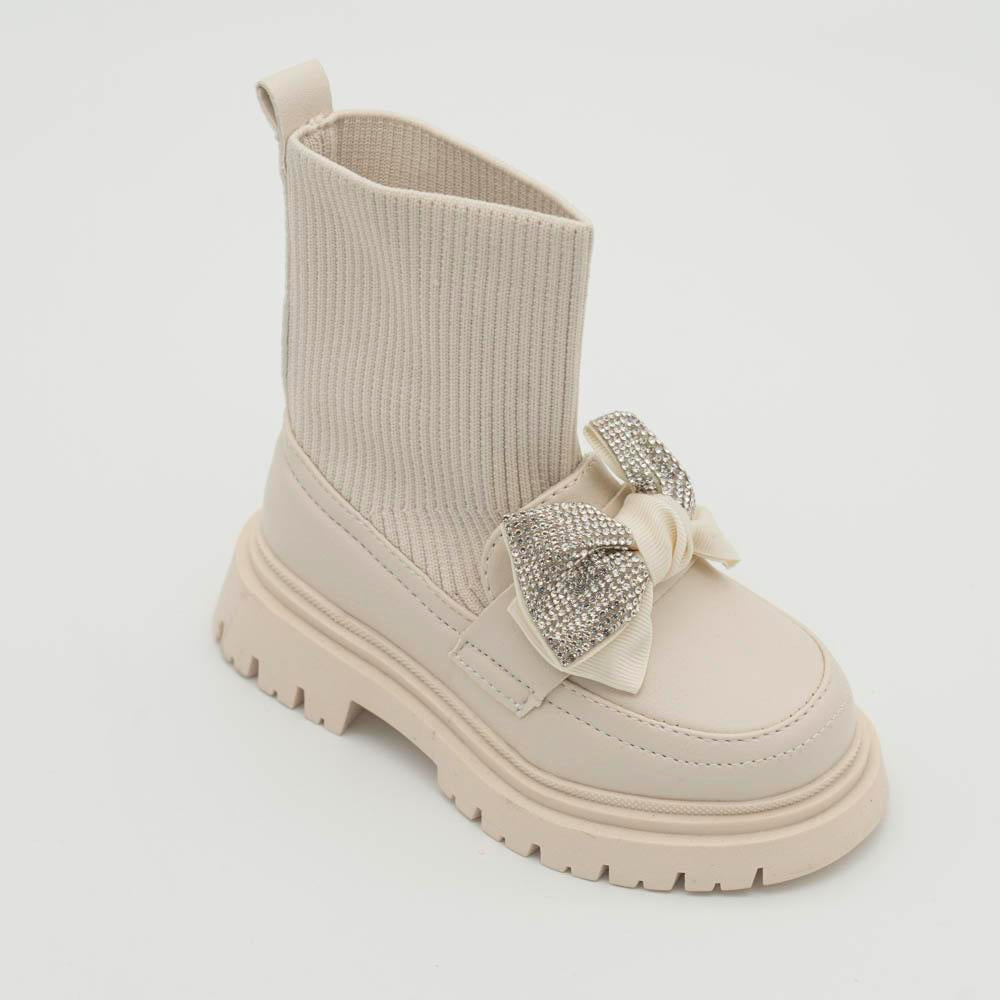 04083_10|5e01d59fa524638e34b8ed45779dc5c2