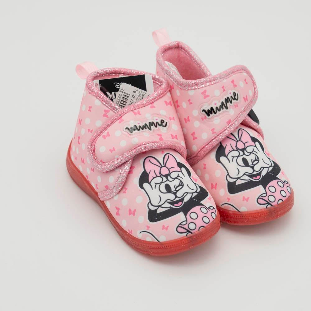 04135_6|bd9a7fefdb4e9e4c152415dfe2bf0bd4