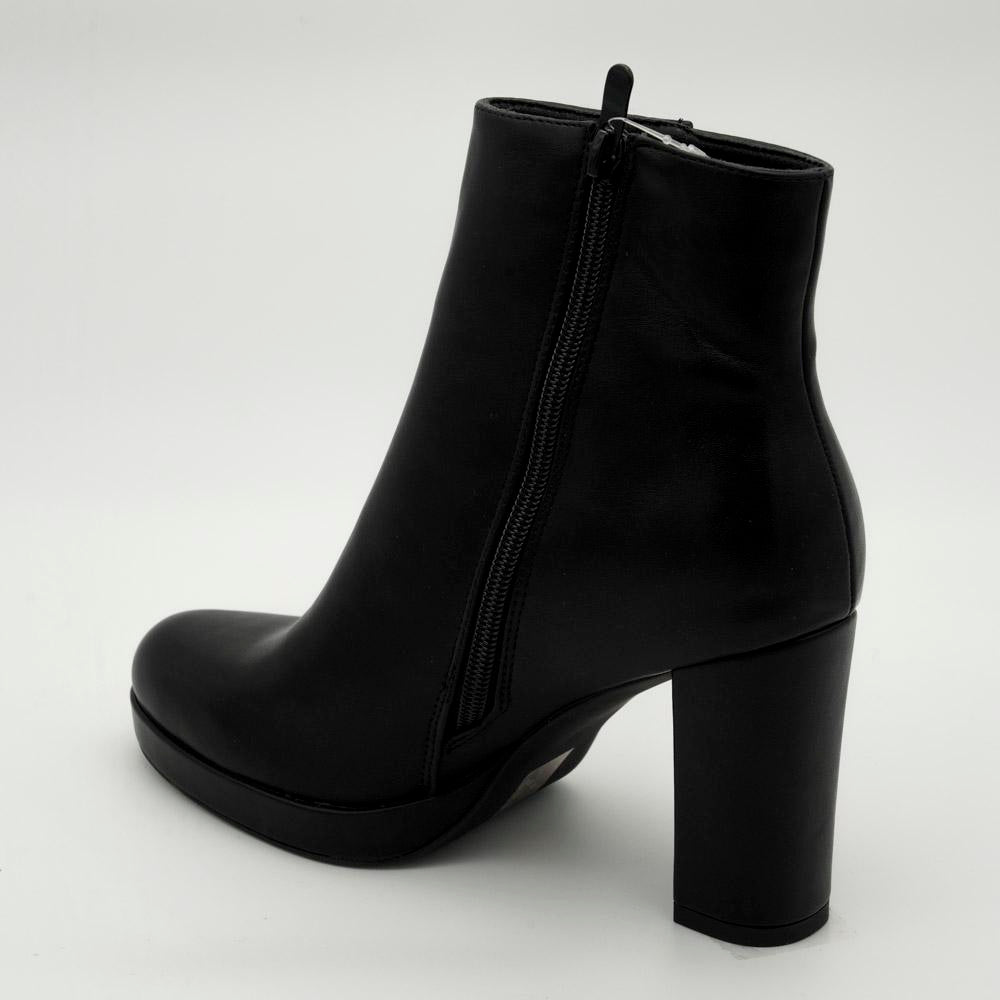 04250_1_0|f9b63a3c3e609a1fdf06a85d884b29fd