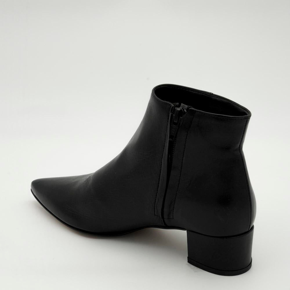 04398_1_0|5a7b927e4d573677823cbbe0dba556cf