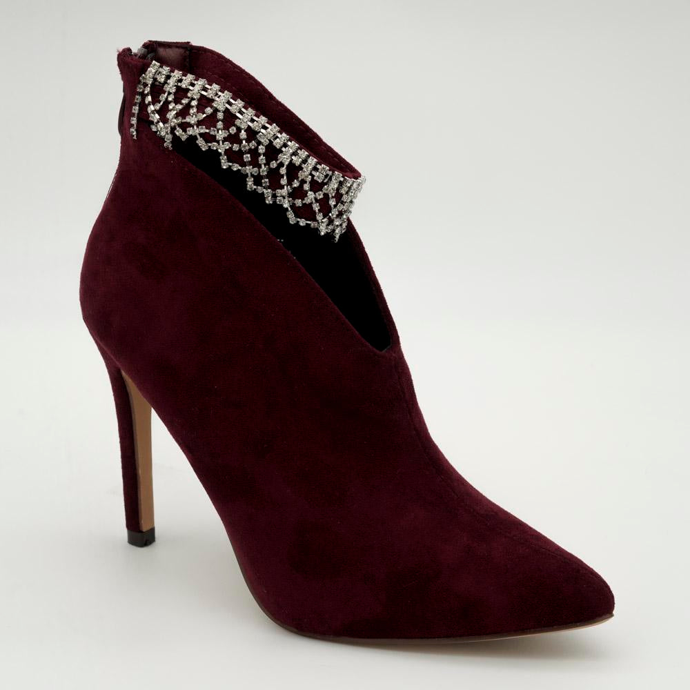 04499_17|52fddee616021b0ffc3b5a3a48eba791