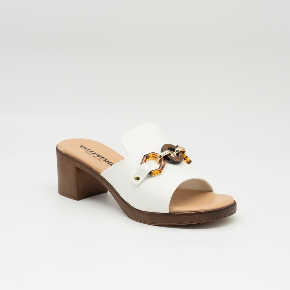 05724_8|c9f426946b9365d5872be72bb813e24e