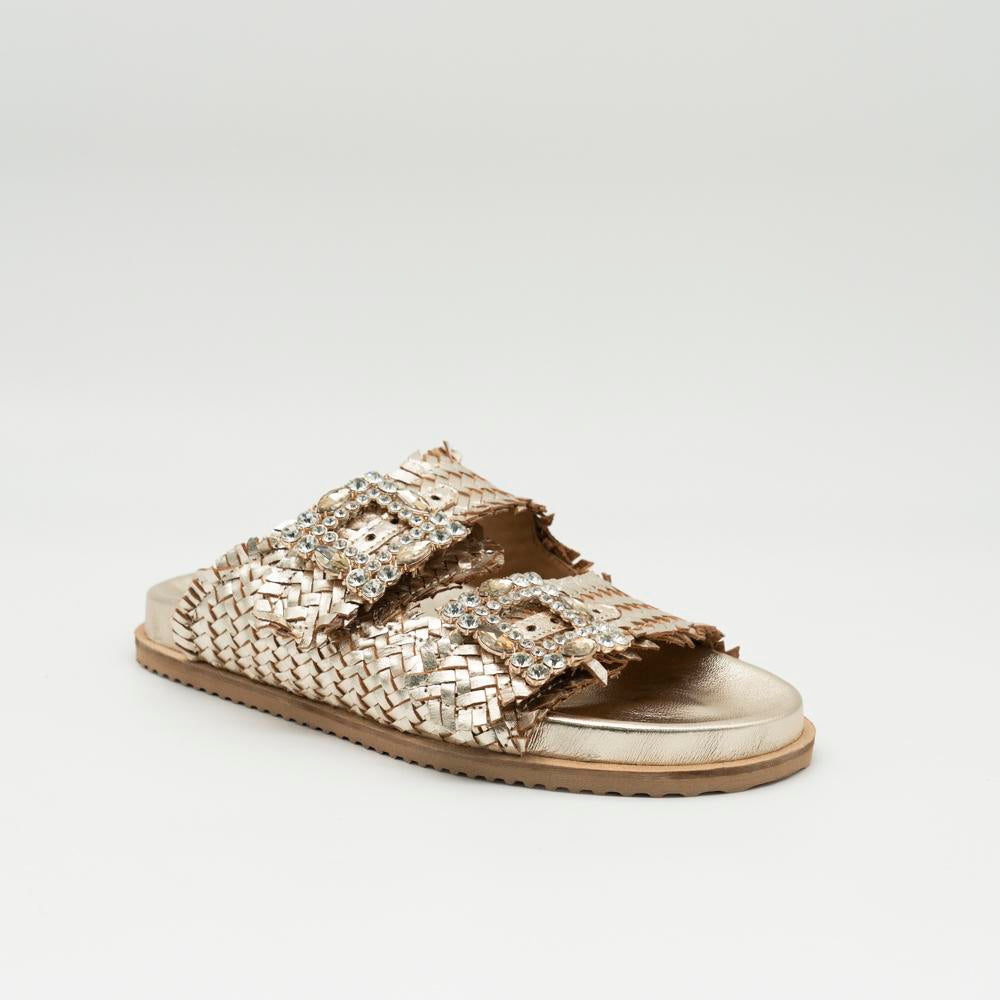 05744_9|3d8c3f41cb0ab3b3c90ee65329b0012d